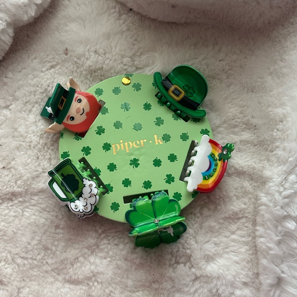Piper K set of 5 mini St Patrick’s day mini hair claw clips